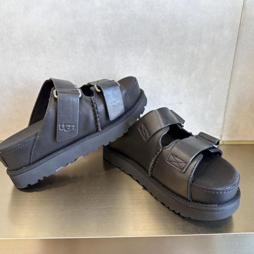 UGG 夏季レディースサンダル