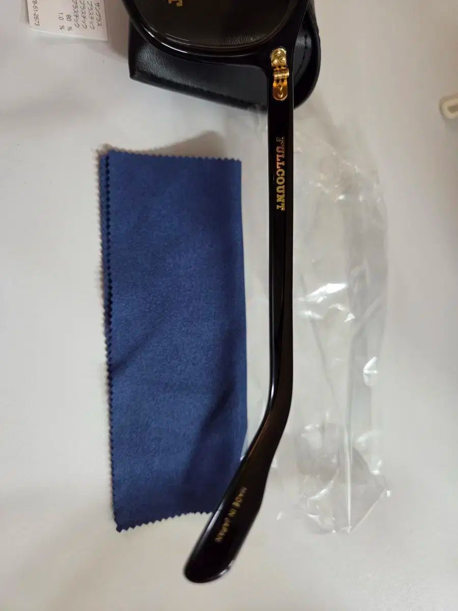 フルカウント サングラス