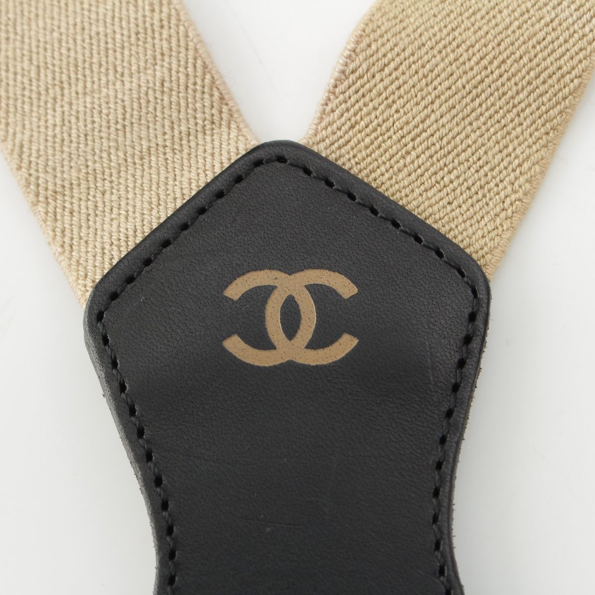 ベージュ ブラック