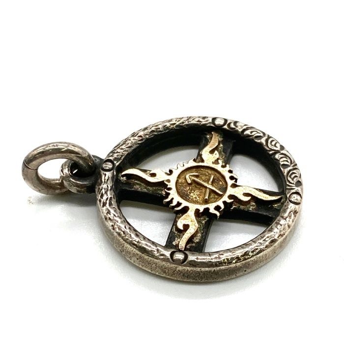 ☆FIRST ARROW'S ファーストアローズ メディスンホイール ペンダント