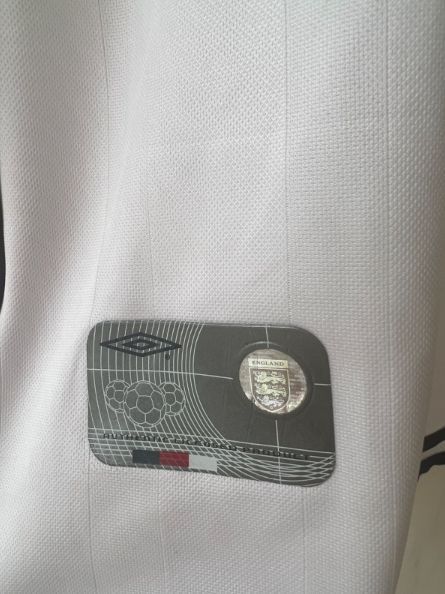 イングランド　マンチェスターユナイテッド　ベッカム　長袖　2002年　日韓W杯 美品！】2002日韓W杯 イングランド代表 ♯7 ベッカム【Lサイズ