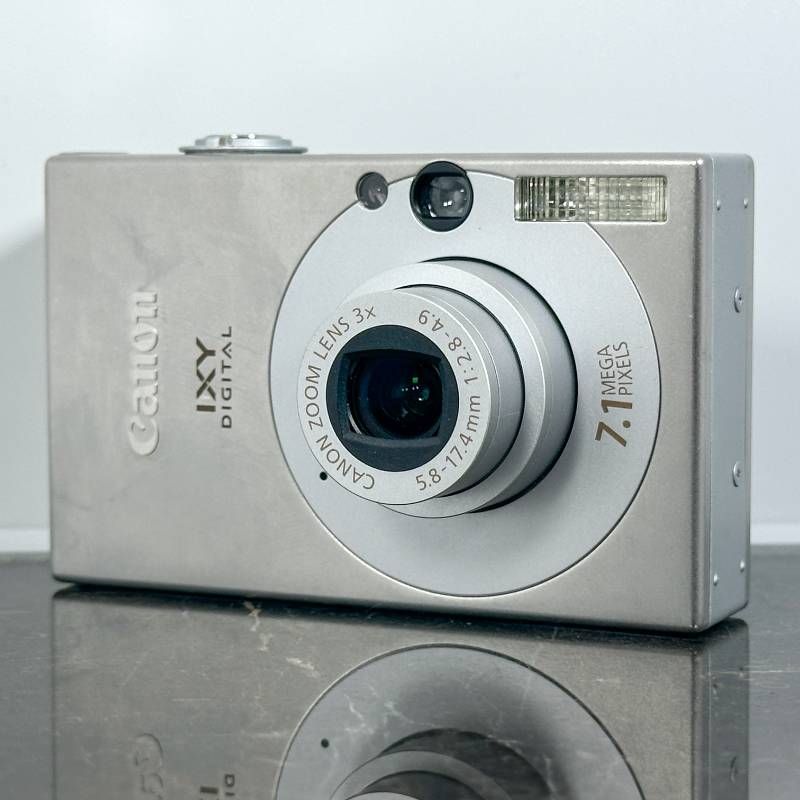 Canon IXY DIGITAL 10 シルバー ホワイト コンデジ カメラ コンパクト
