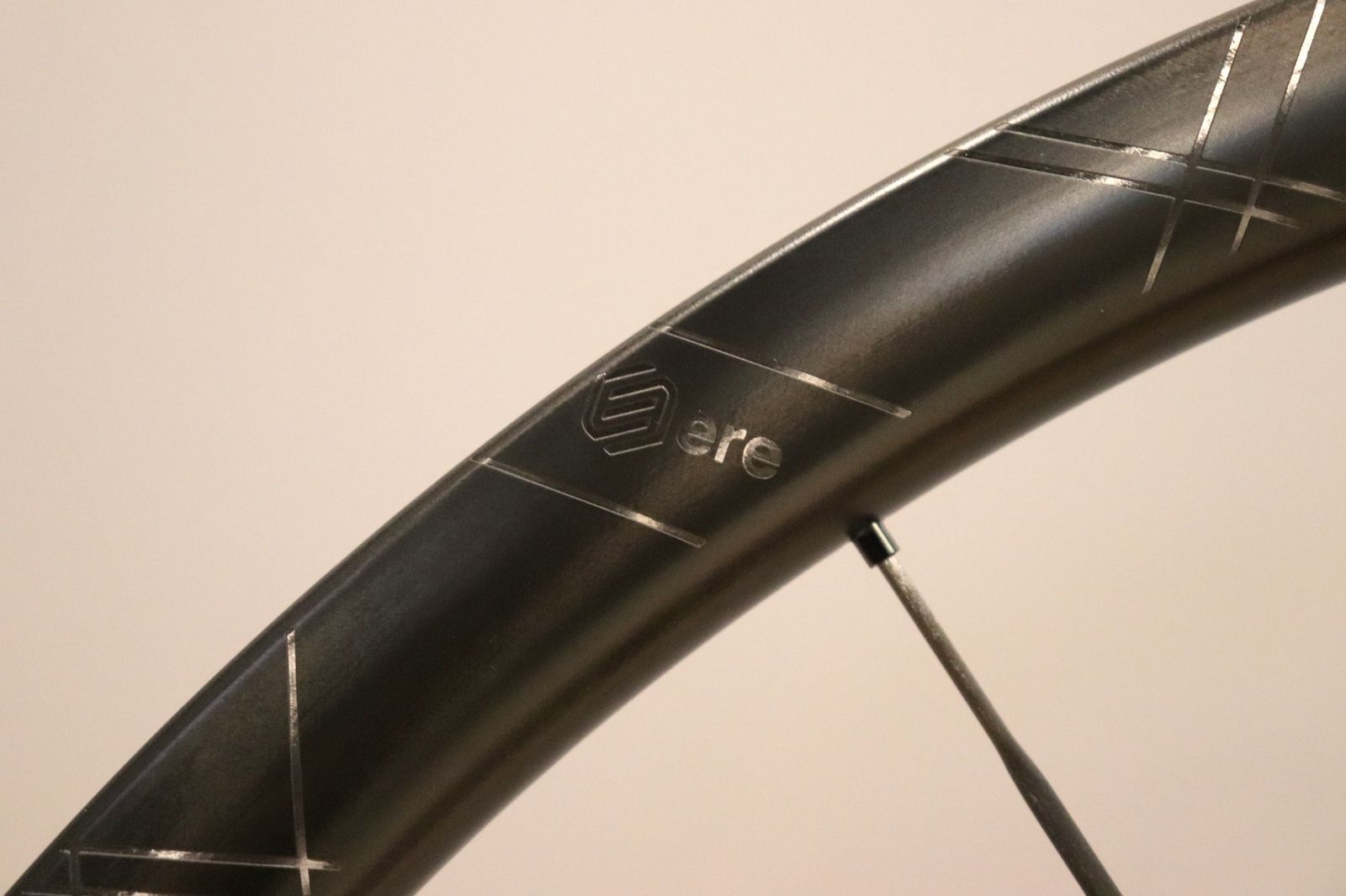 エレリサーチ ERE RESEARCH ジーナス GENUS SL30-R DISC シマノ11S 12S カーボン チューブレスレディ ホイールセット 21C 仙台店 BILLOVLOGS_CO_UK