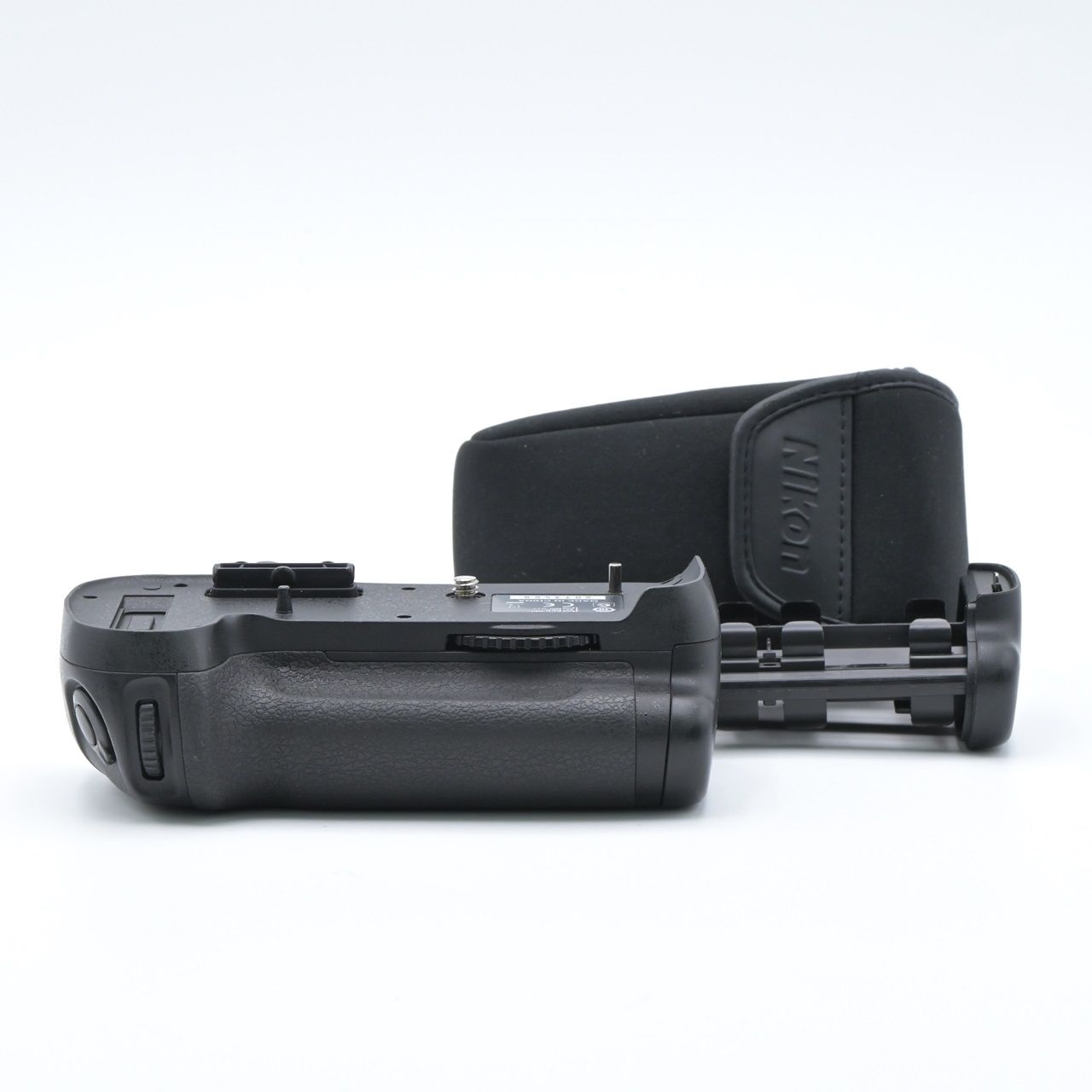 中古 Nikon ニコン MB-D12 マルチ パワー バッテリー パック