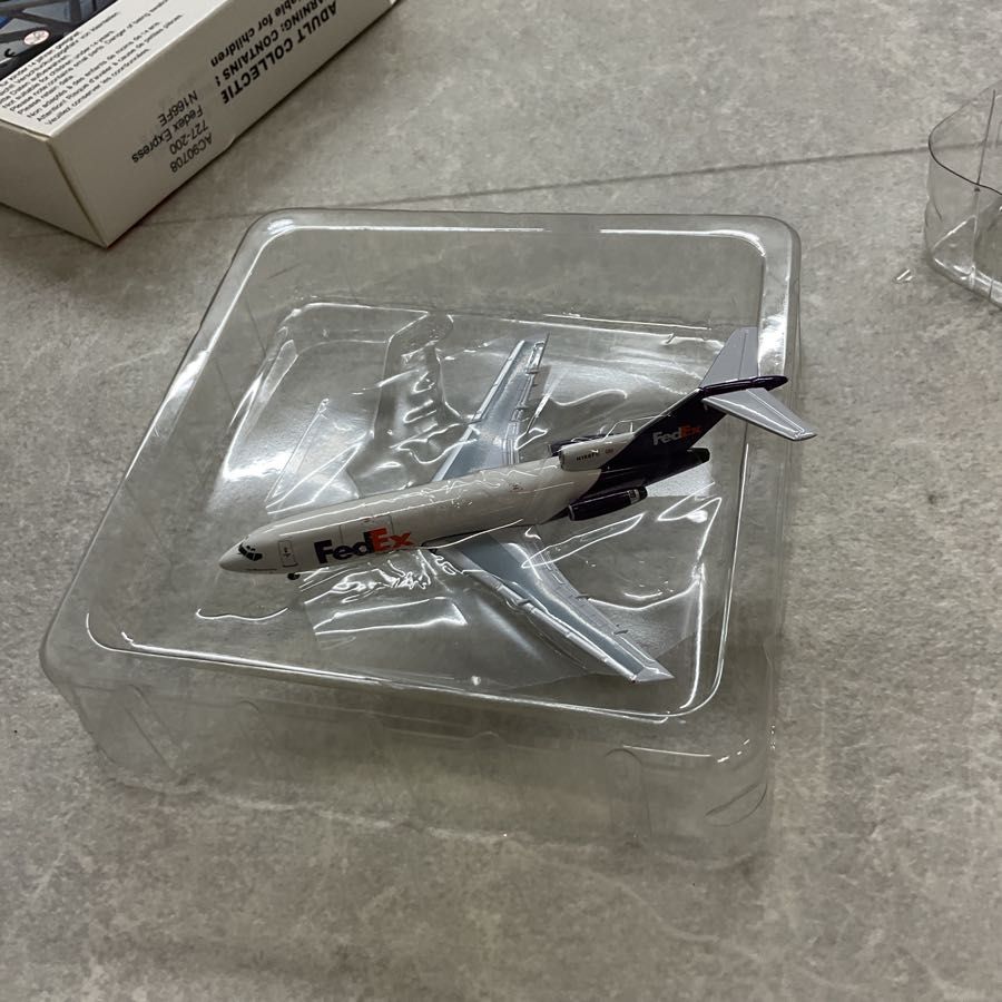 JC Wings 航空機模型 JC Wings モデルプレーン 1/400 727-200 90708 フェデックス Fedex 飛行機 JC Wings 航空機模型 JC Wings モデルプレーン 1/400 727-200