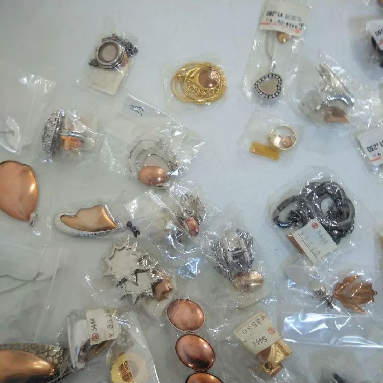 K113七宝焼アクセサリーパーツ素材大量95点セット - メルカリ