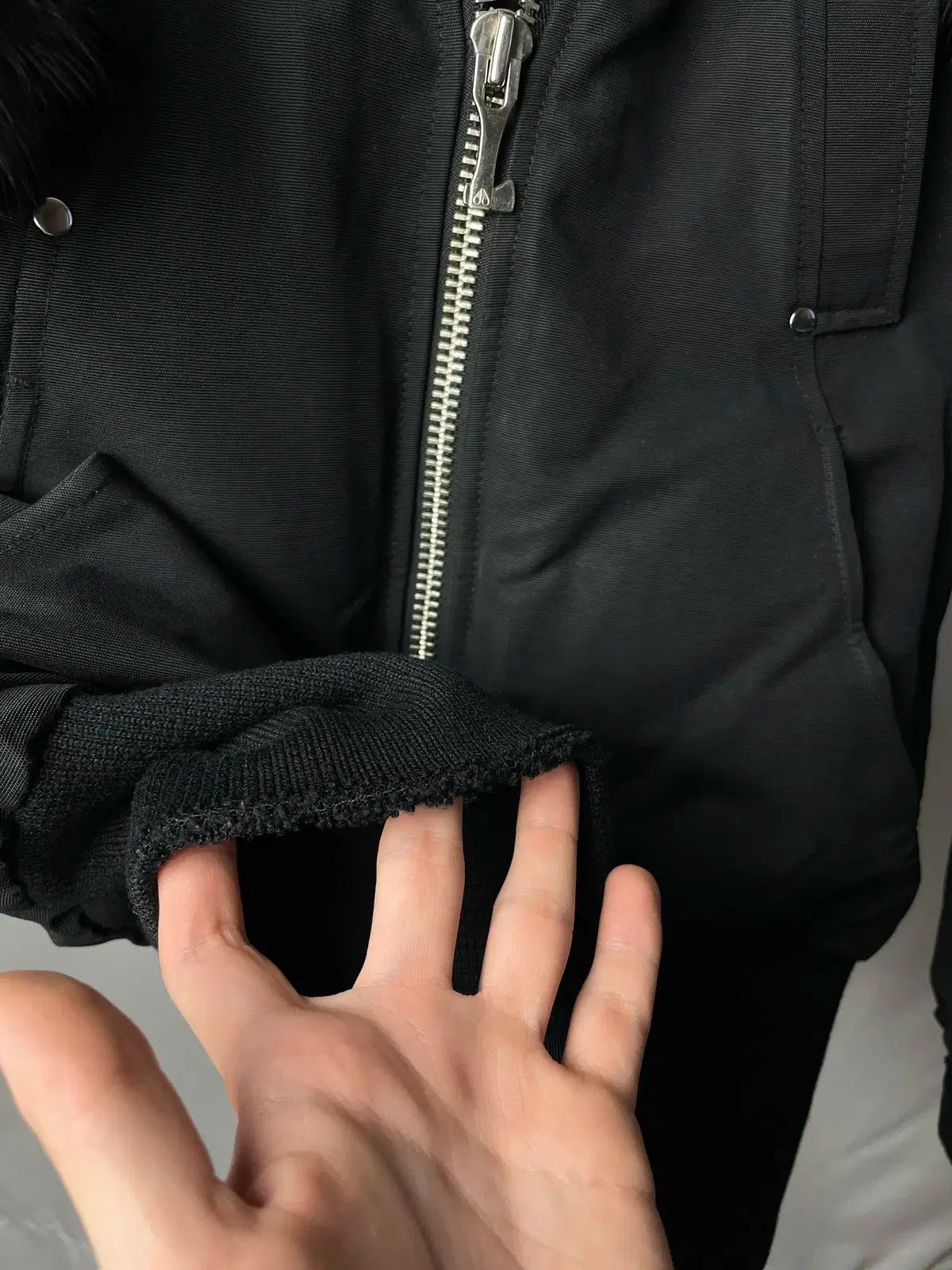 MOOSE KNUCKLES