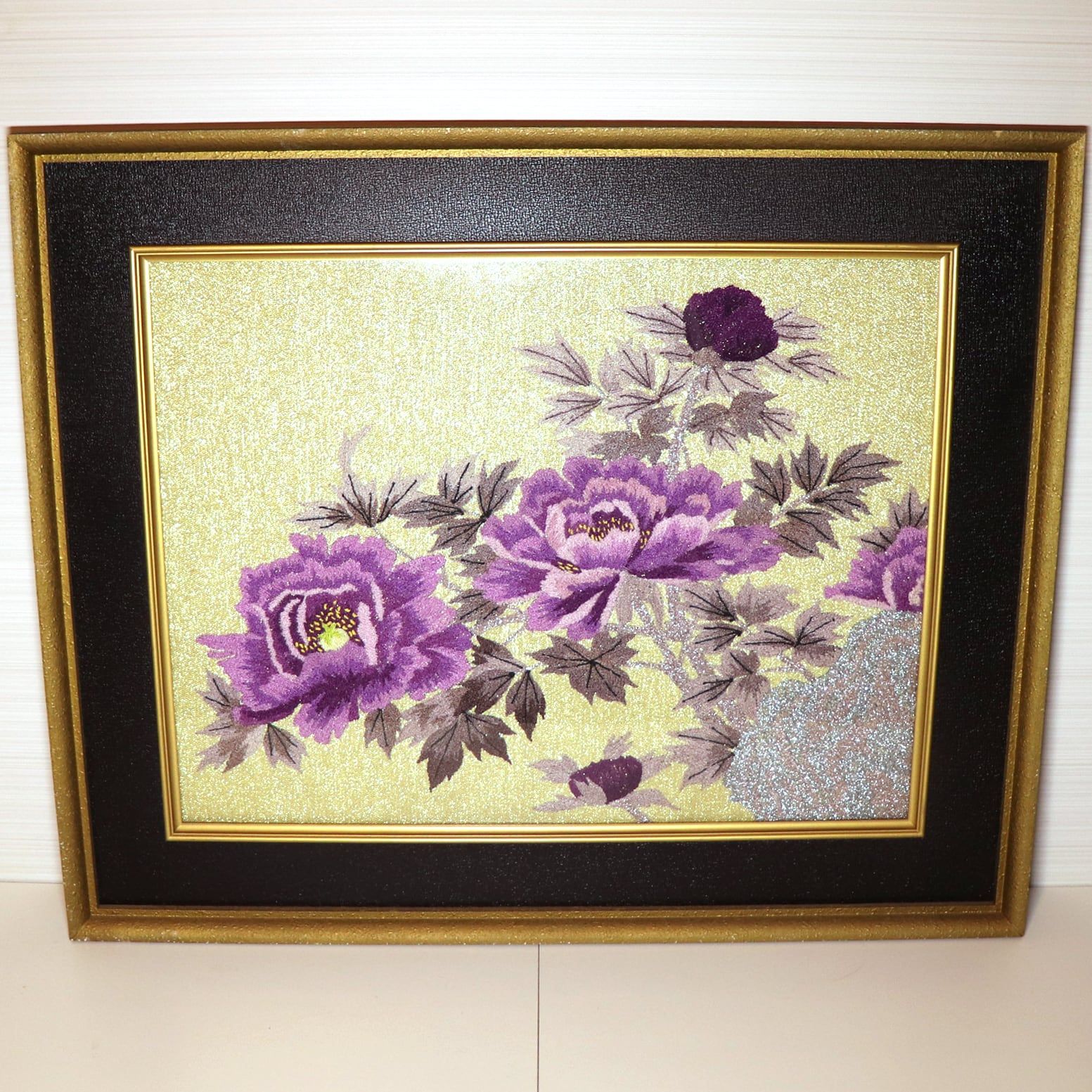 Yahoo!オークション - 刺繍画 糸の絵画 鷹 鷲 松鳩文化刺 専用