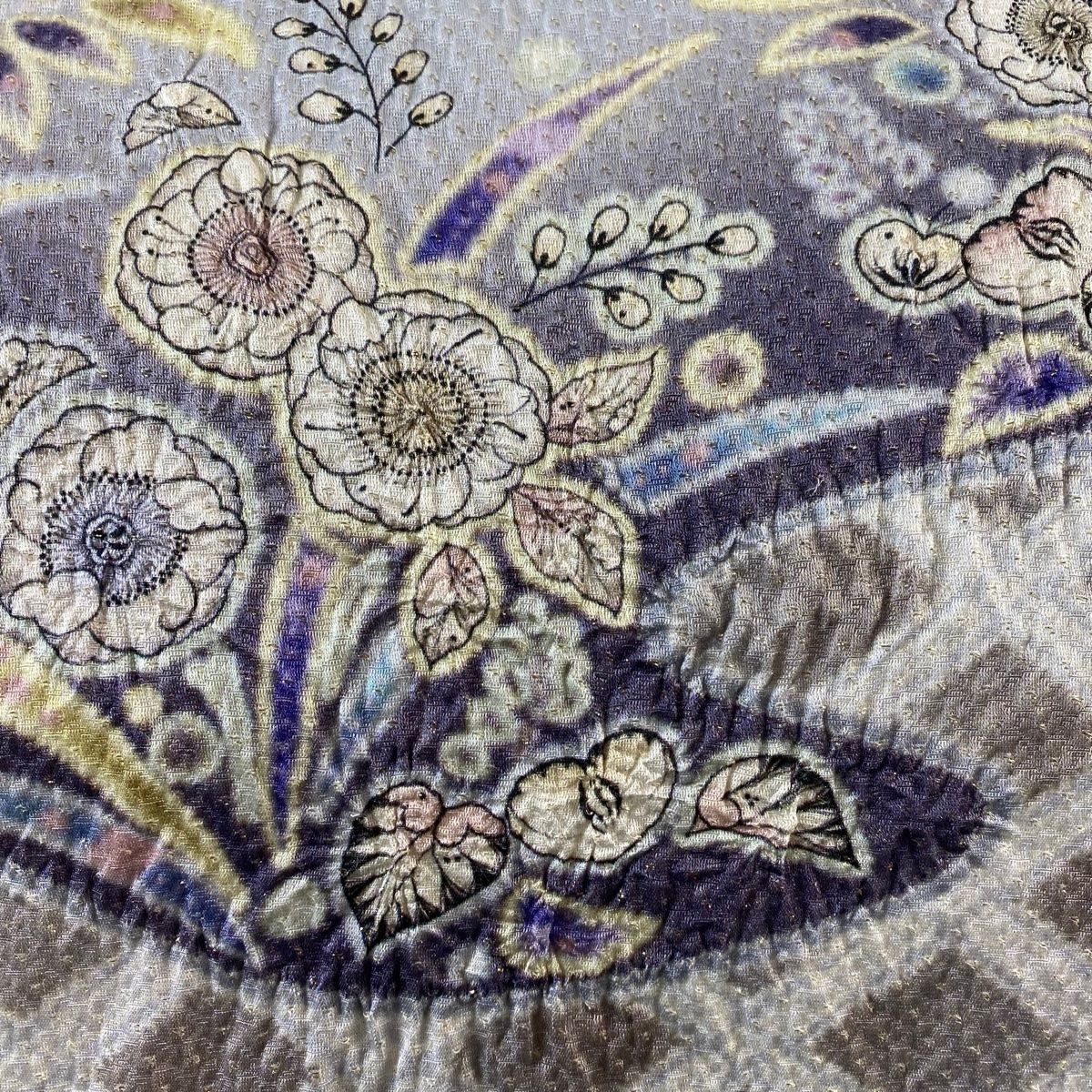 【美品】袋帯　紫色 花柄刺繍 袋帯 美品 名品 草花 霞 箔 灰紫 お太鼓柄 正絹 【中古】 - メルカリ