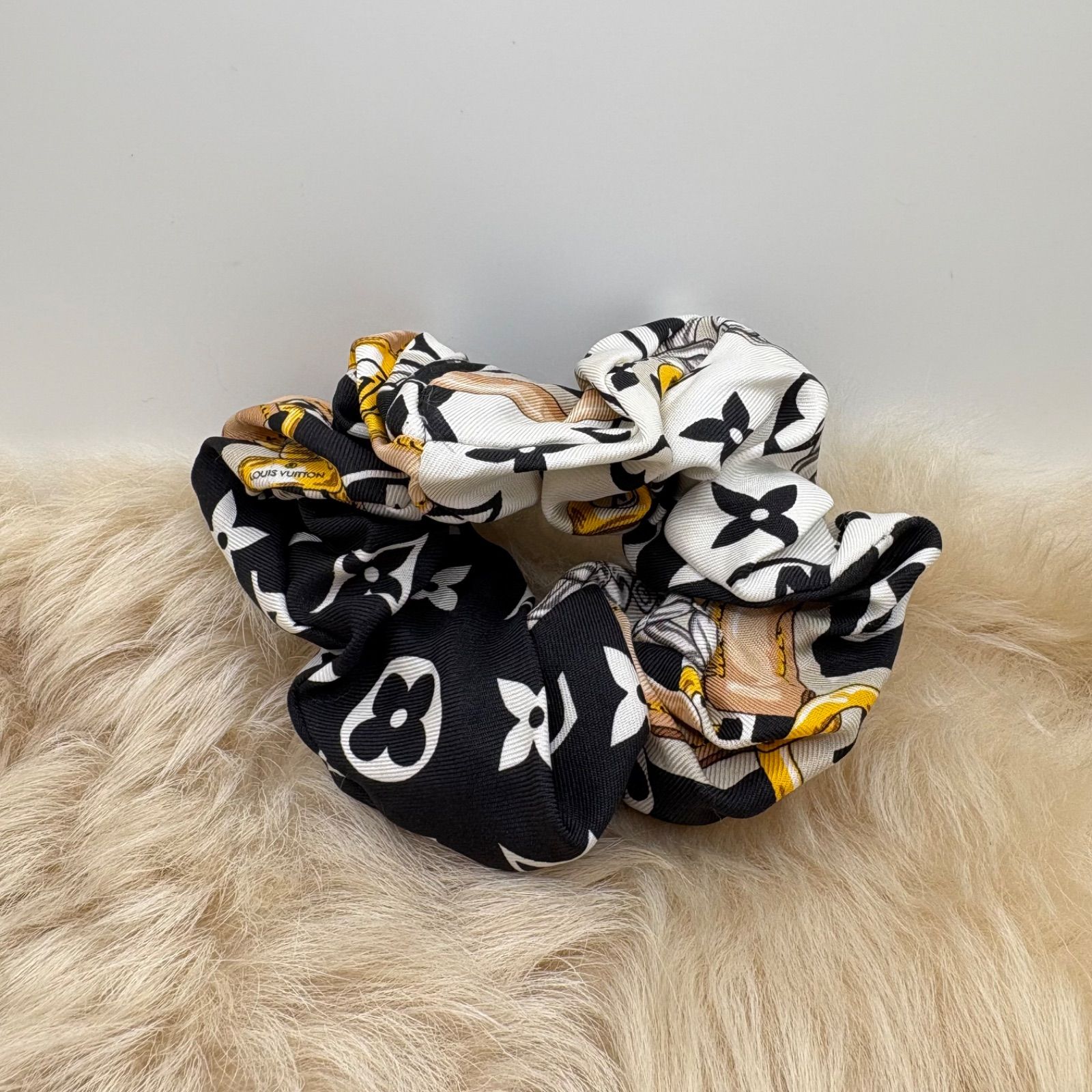 ⭐️美品⭐️ ルイヴィトン シュシュ モノグラム コンフィデンシャル LOUIS VUITTON】ルイヴィトン『シュシュ セット モノグラム