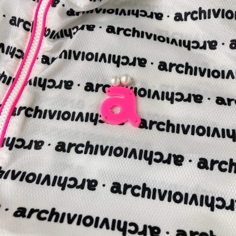 サイズ：38 ARCHIVIO アルチビオ ; ジップベスト ロゴ 総柄