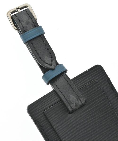 VUITTON