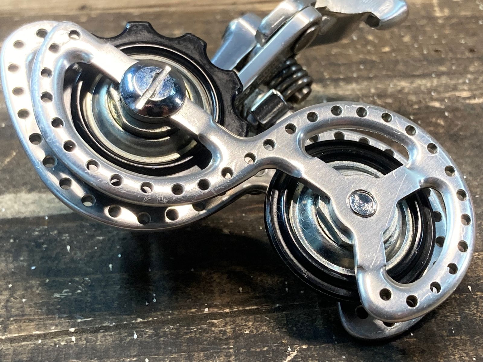 IL964 ザックスユーレー SACHS HURET ジュビリー Jubilee リア