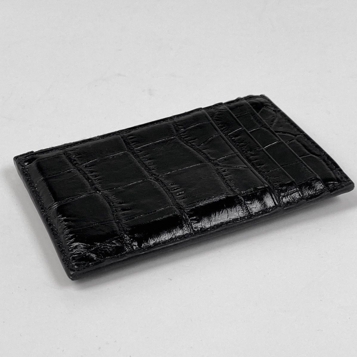 パスケース 型押し