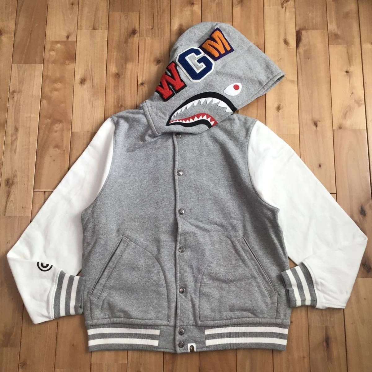 シャーク パーカー スウェット スタジャン Lサイズ グレー shark hoodie sweat varsity jacket a bathing  ape BAPE エイプ ベイプ