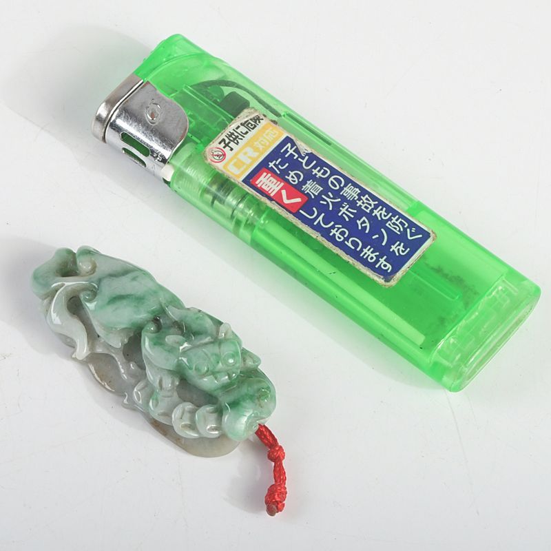 中国 玉石翡翠玉彫刻 獅子 根付 鑑定書付 C S22 - メルカリ