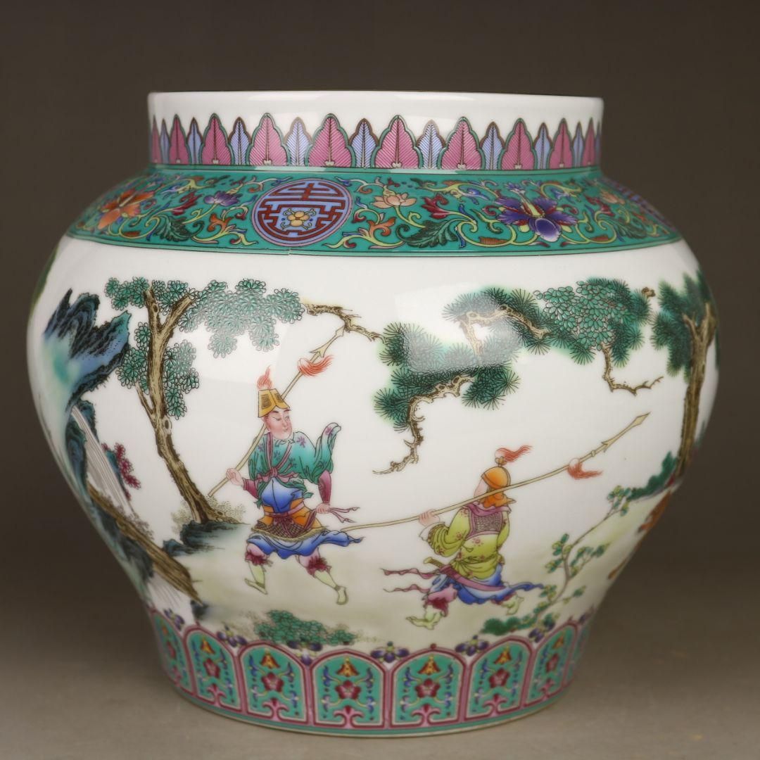 乾隆琺瑯彩六方瓶 景徳鎮 陶磁器 装飾品 現代工芸品 美術品 置物 乾隆琺瑯彩六方瓶 景徳鎮 陶磁器 装飾品 現代工芸品 美術品 置物