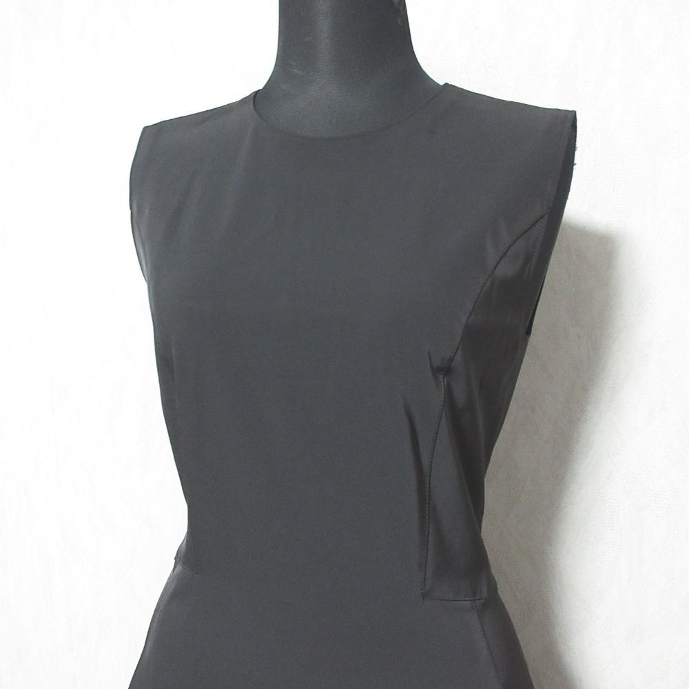 『未使用級』FOXEY NEW YORK ワンピース ストレッチ　フリル　38 3019006060519424_01_7302w.jpeg