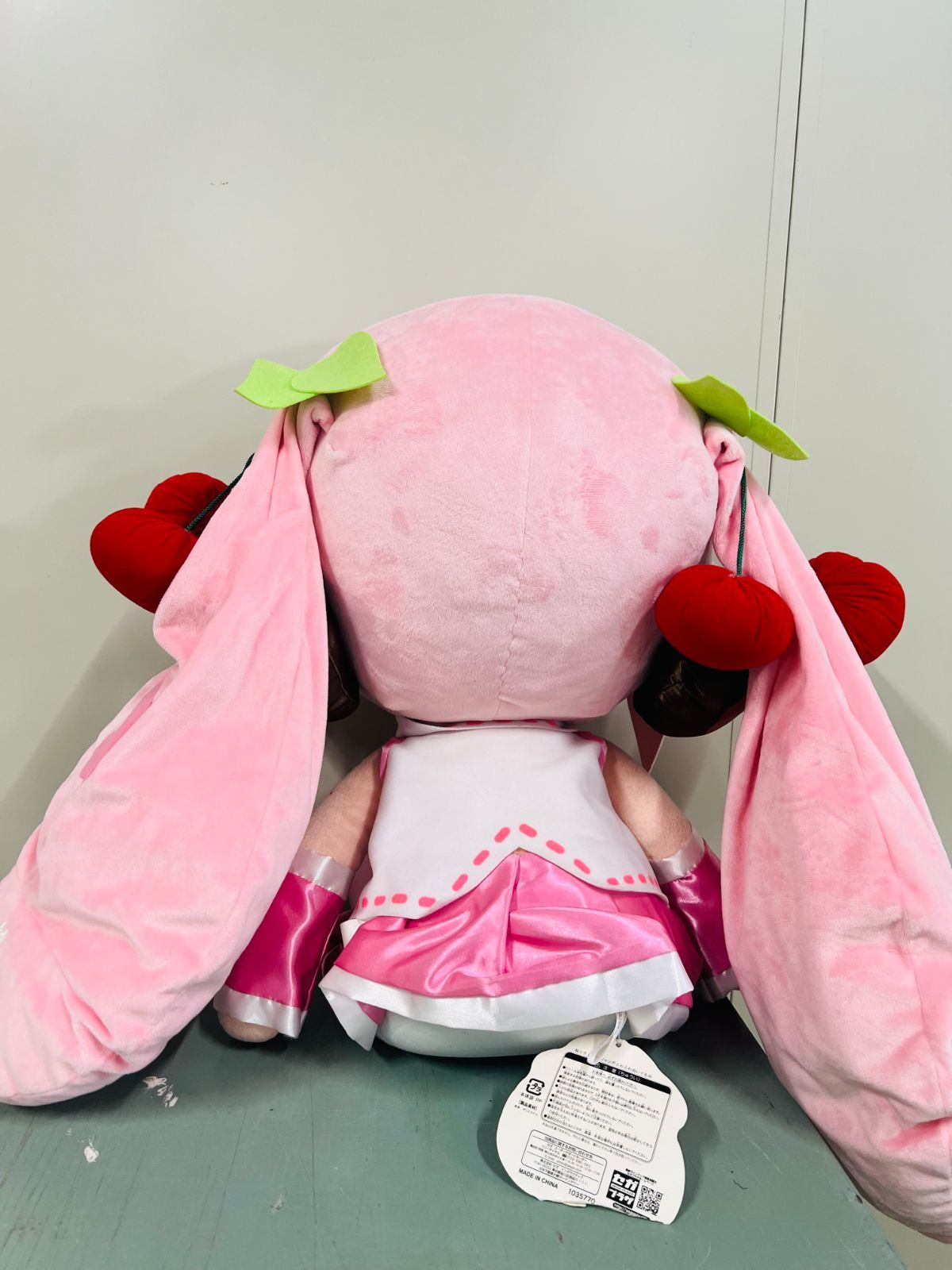 桜ミク 初音ミク どでかジャンボふわふわぬいぐるみ - メルカリ