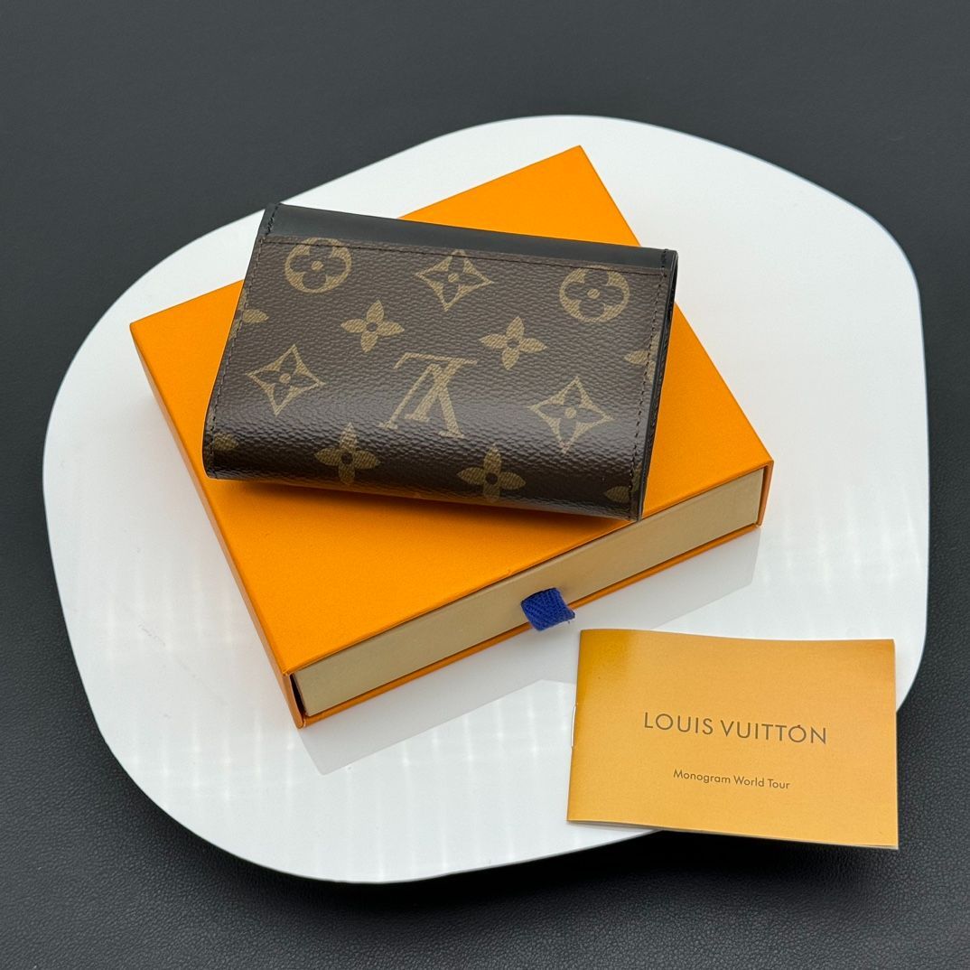 LOUIS VUITTON (ルイヴィトン) 三つ折り財布 新品未使用 箱付 4色（06081752） - メルカリ