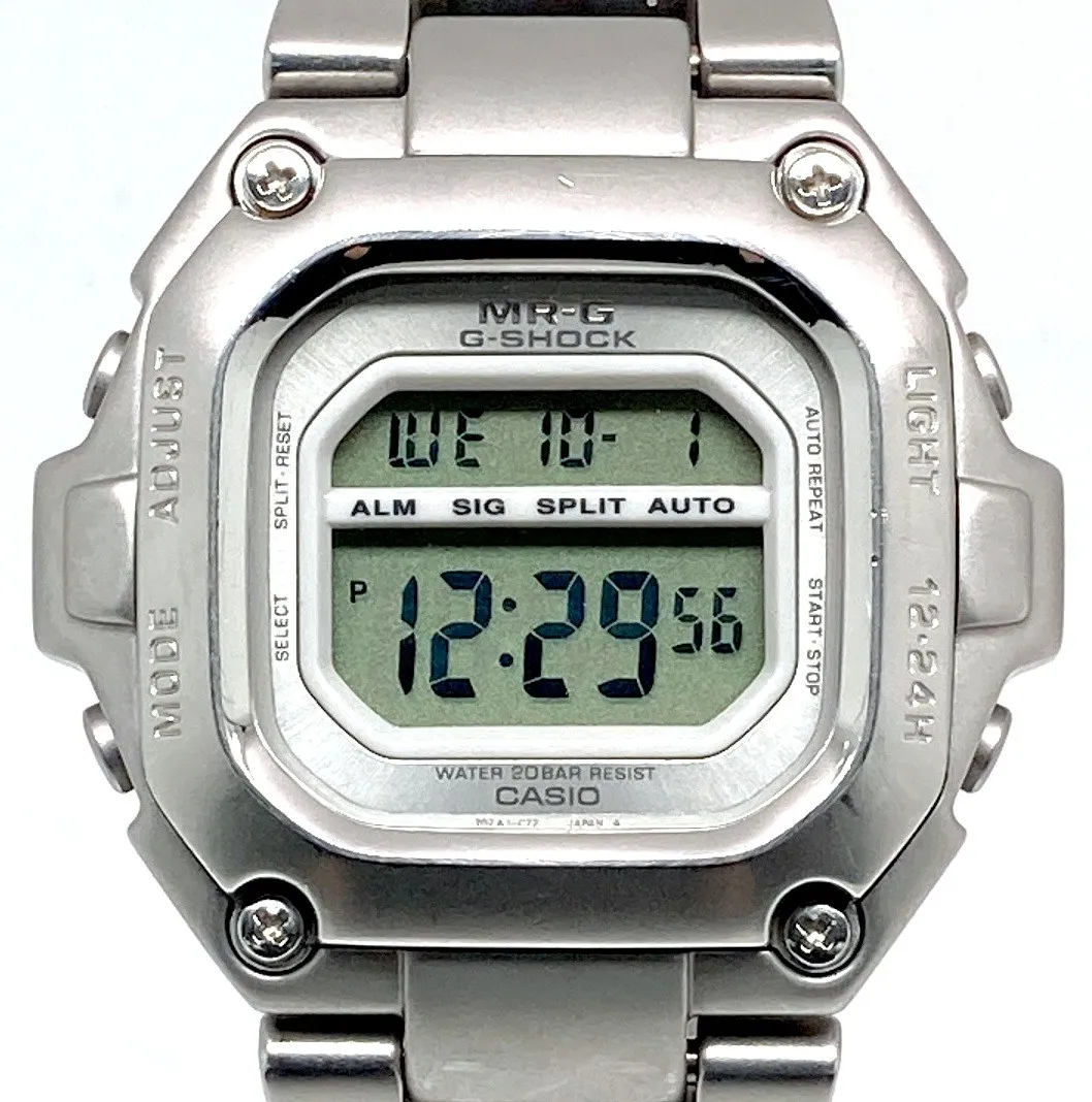 G-SHOCK(ジーショック)MRG-110 レア物 G-SHOCK、日本刀をモチーフにした「MR-G」 110万円・800本限定