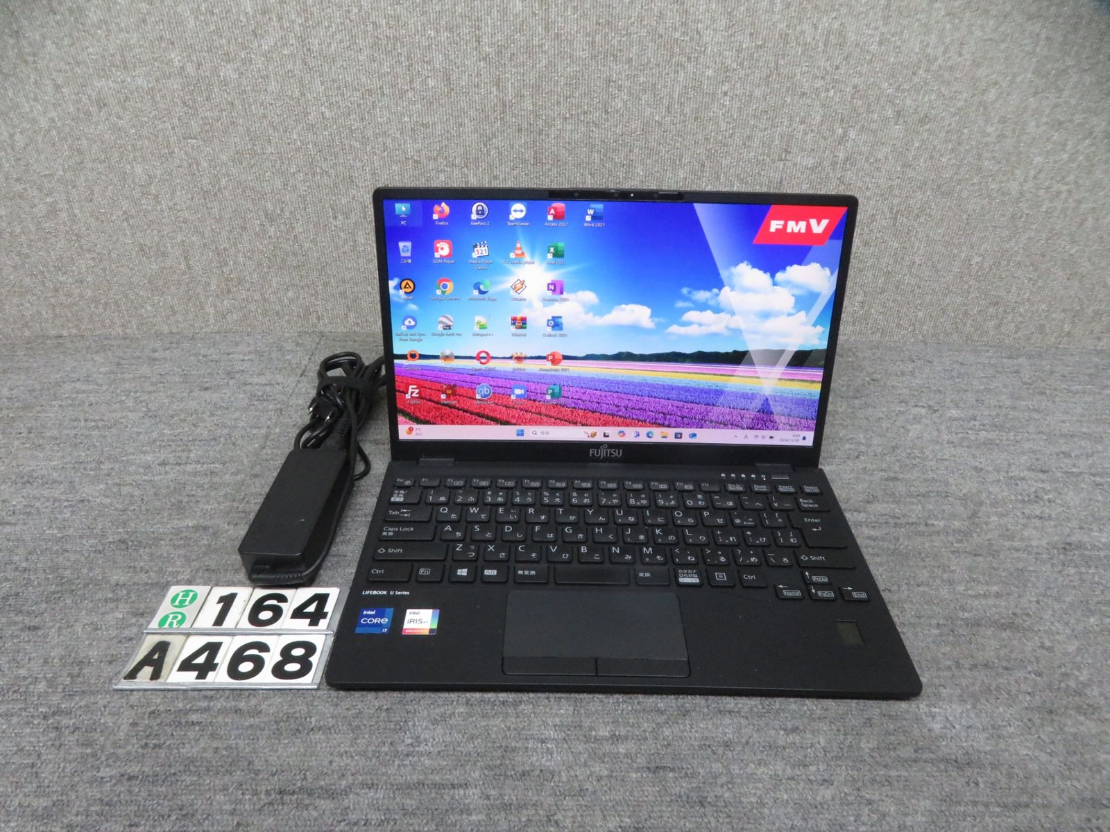 富士通LIFEBOOK U9311 core i7 16GB 512GB SSD Fujitsu Lifebook U9311 - i7-1185G7 · Xe Graphics G7 · 13.3