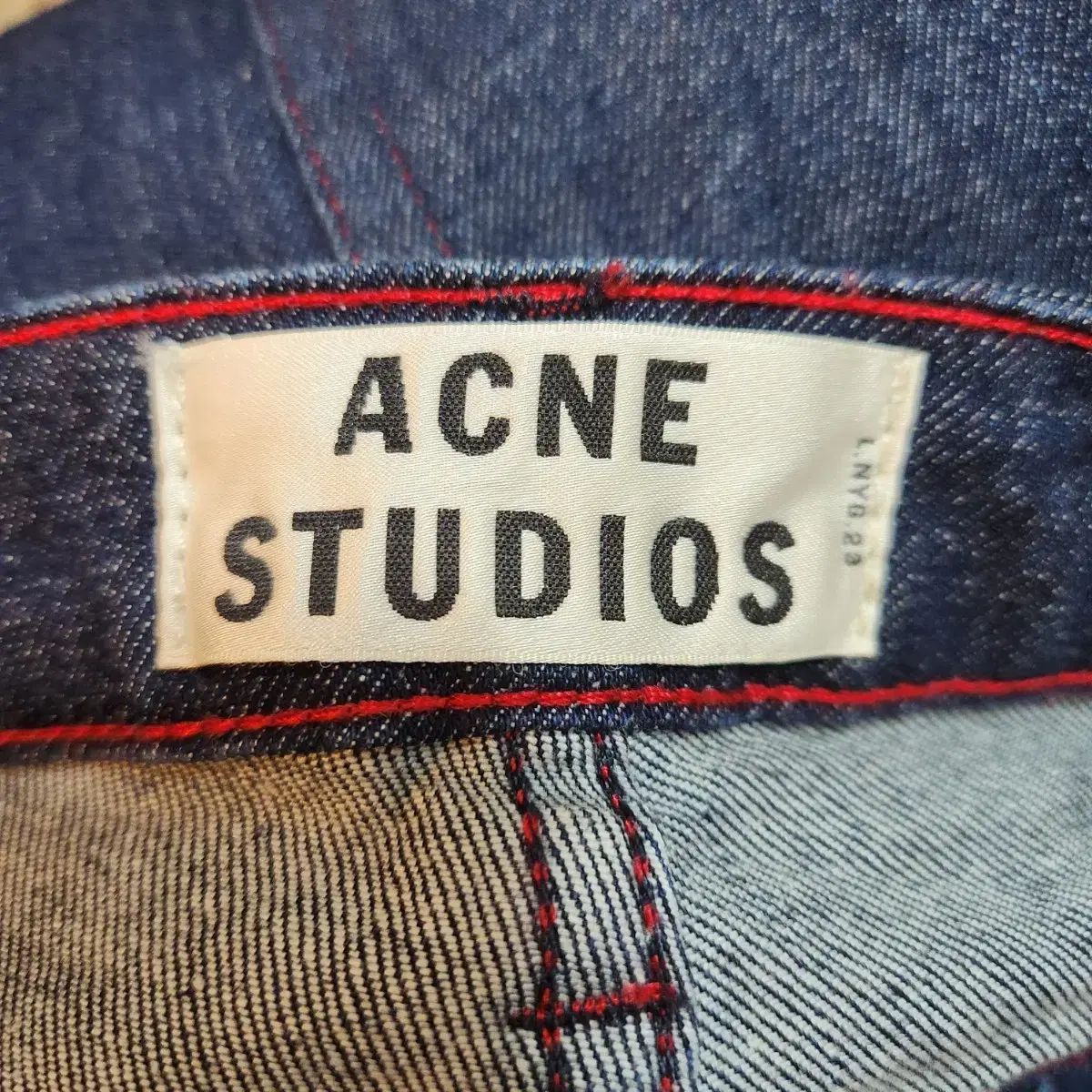 Acne Acne
