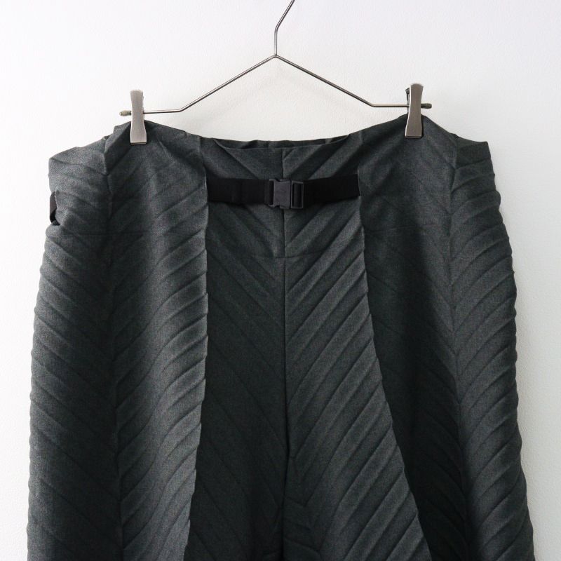 美品 ミー イッセイミヤケ me ISSEY MIYAKE ベルテッドプリーツワイド
