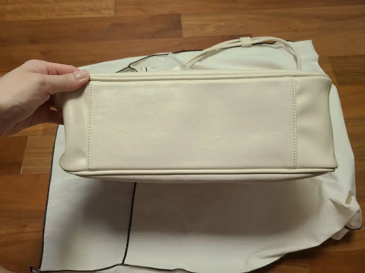 ●ANEDIT●SHIRRING EAZY OPEN HOBO BAG 2色 ショルダーバッグ ANEDIT (未編集) Shirring Eazy Open Hobo Bag - メルカリ