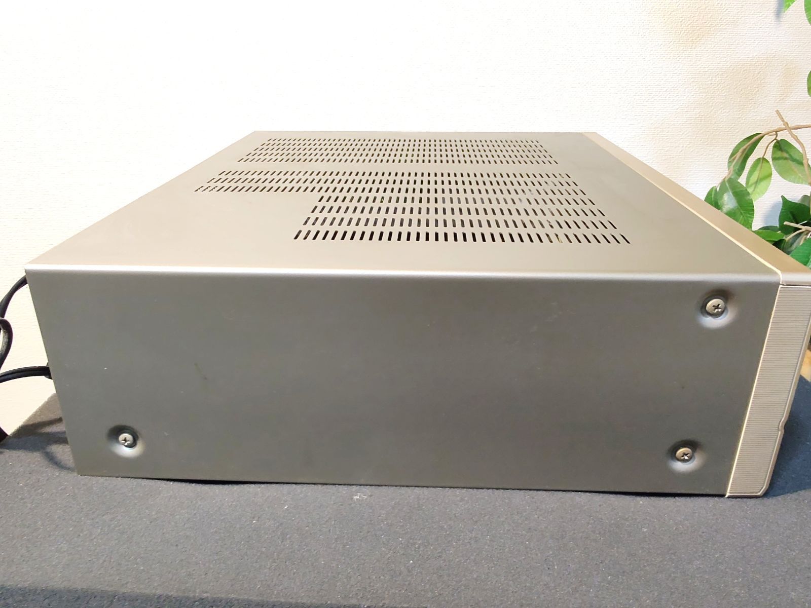 5793☆音出し確認済♪DENON デノン AVC-1570 AVサラウンドアンプ