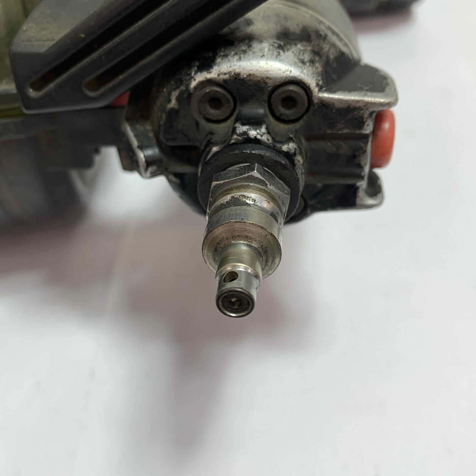 ♭♭MAKITA マキタ 高圧釘打機 型番不明 レッド