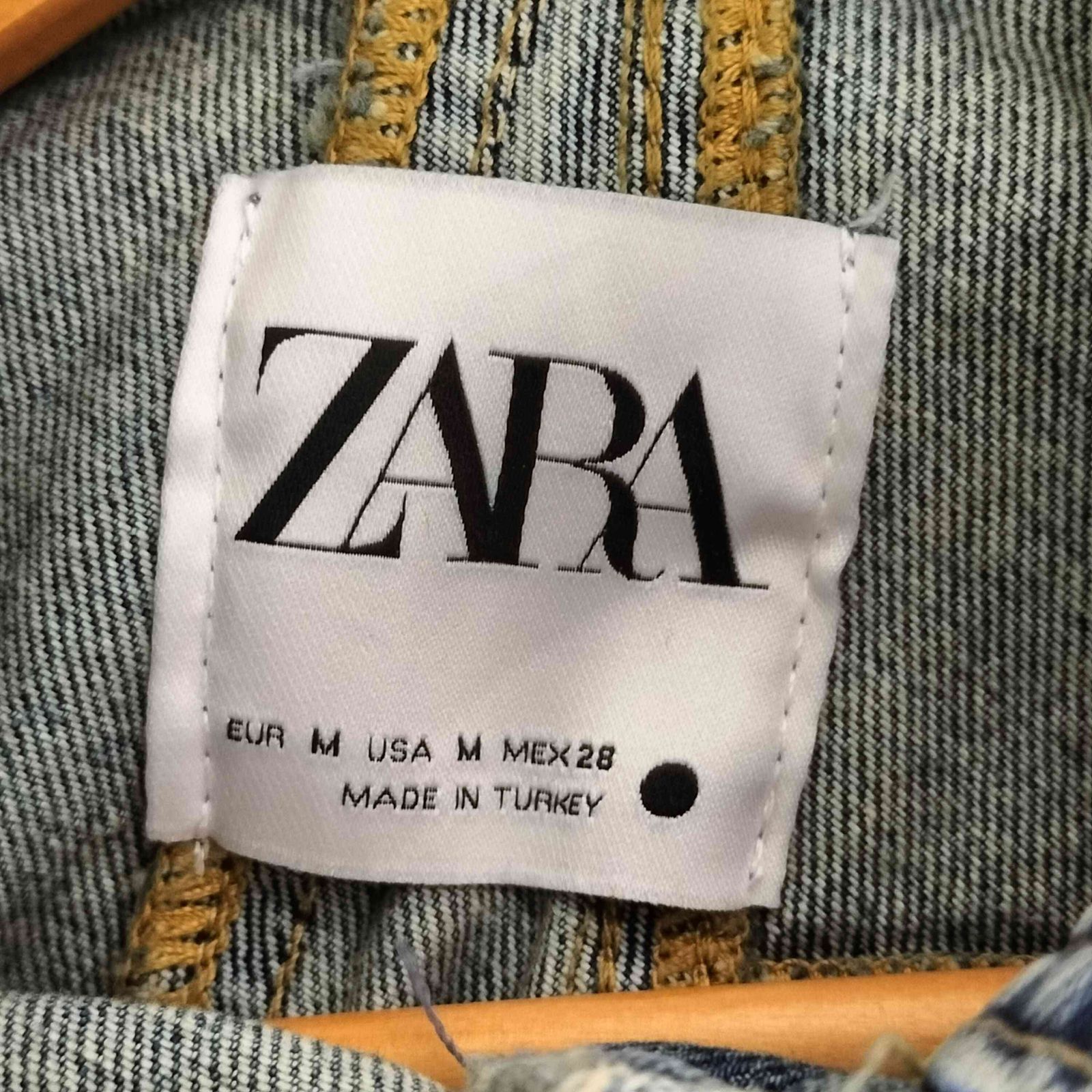 ザラ ZARA THE DECONSTRUCTED DENIM CAPE レディース import：M - メルカリ