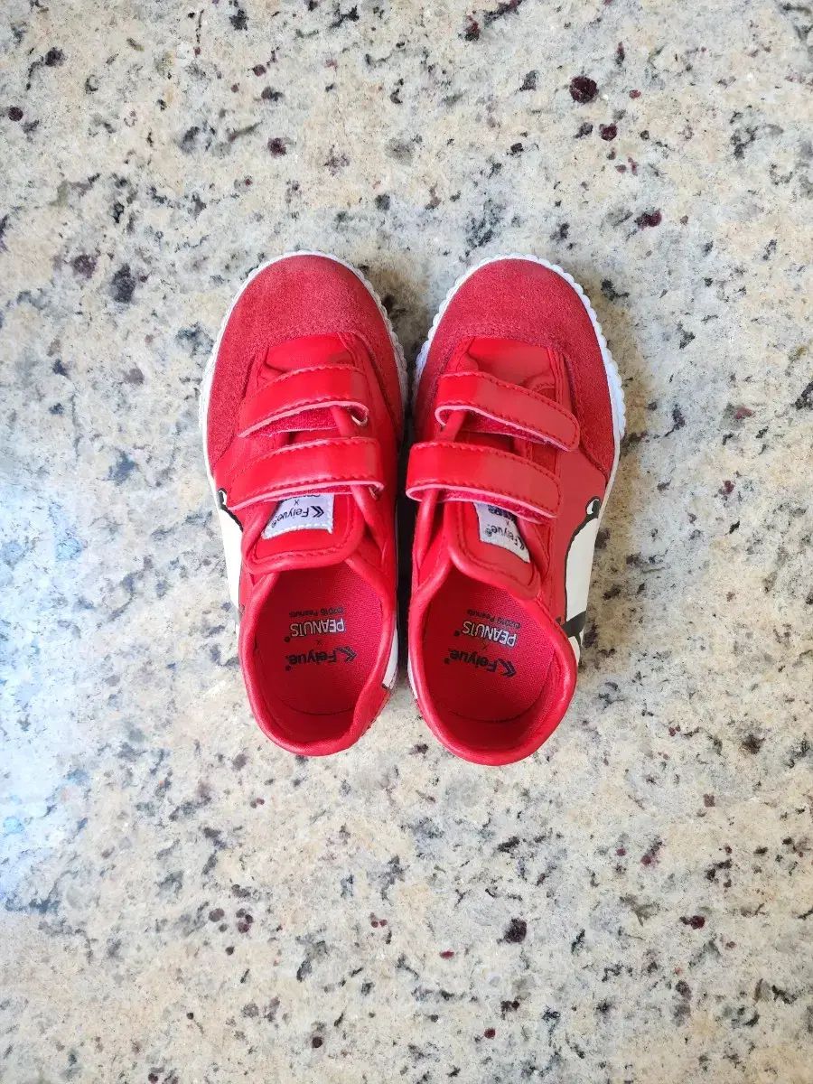 ペイユーへ ピーナッツ 離乳する スニーカー ( 160 )