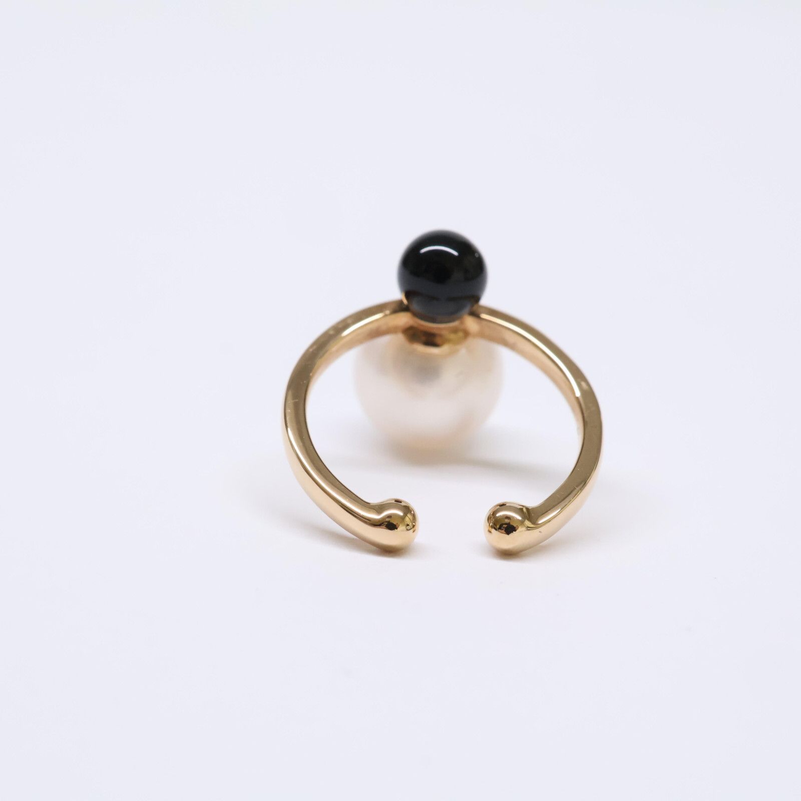 美品　hirotaka ヒロタカ　オニキス　ダブルパール イヤーカフ オニキス ダブルパール イヤーカフ（PE17KPF） | EAR CUFF