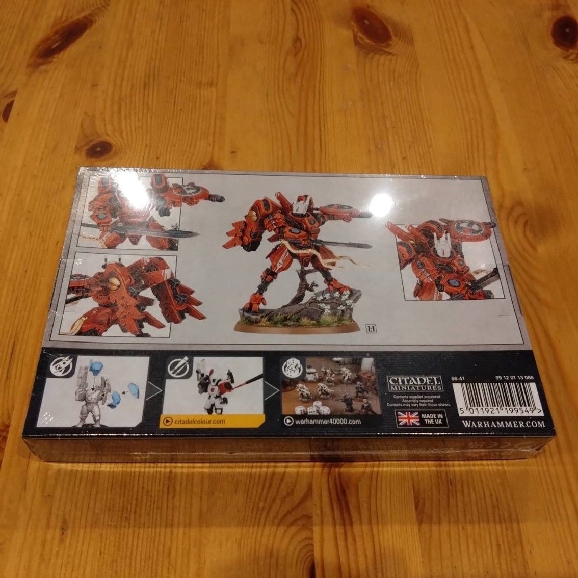 新品 タウ・エンパイア コマンダー・ファーサイト [56-41] ウォーハンマー WH40k】タウ・エンパイア：コマンダー・ファーサイト / T'AU