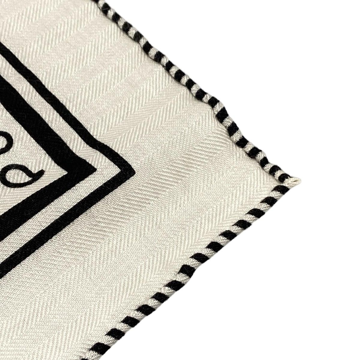 カレ140 アイボリー×黒