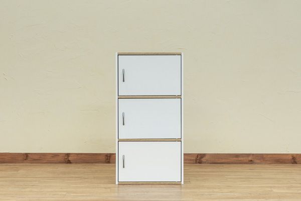 GRANZ 扉付シェルフ ホワイト GRANZ 3段ラック 扉3枚 BK⁄WH GRANZ 扉付シェルフ BK⁄WH GRANZ