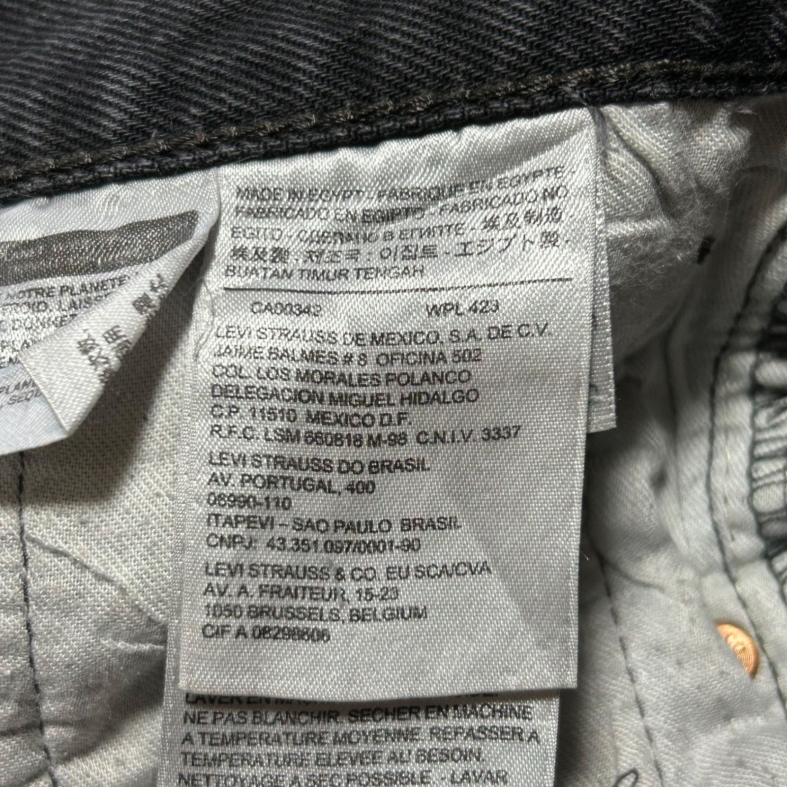リーバイス501ブラックデニムパンツLEVI’S弱ヒゲw42大きいサイズバギーパッチロゴ 太ワイドストレート黒USAアメリカ古着