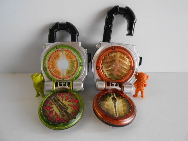 ♯Kde30AC仮面ライダー鎧武サウンドカプセルロックシード13全4種 Amazon.co.jp: 仮面ライダー鎧武 サウンド カプセルロックシード