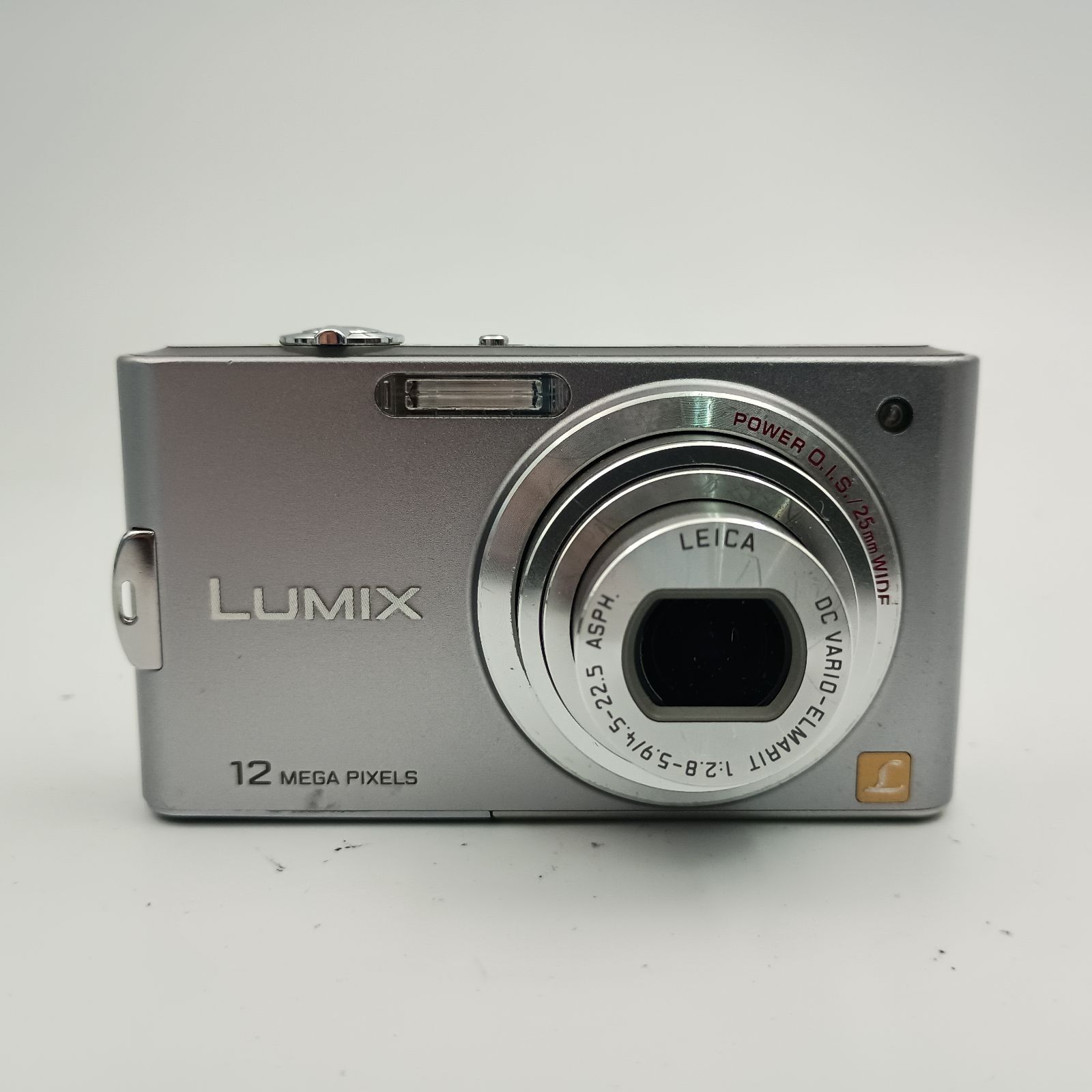 Panasonic LUMIX DMC-FX60 Compact Dijital Camera Silver