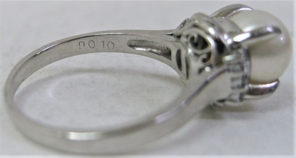 Pt900プラチナ リング指輪 パール8.5ｍｍアコヤ真珠 ダイヤ0.10ct ...