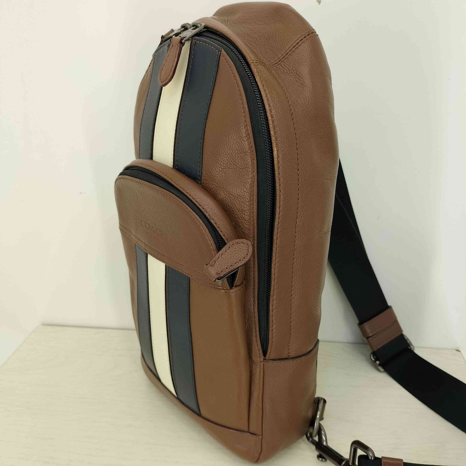 COACH　コーチ　ボディバッグ　ストライプ コーチ COACH ストライプ レザー ボディー バッグ メンズ 表記無