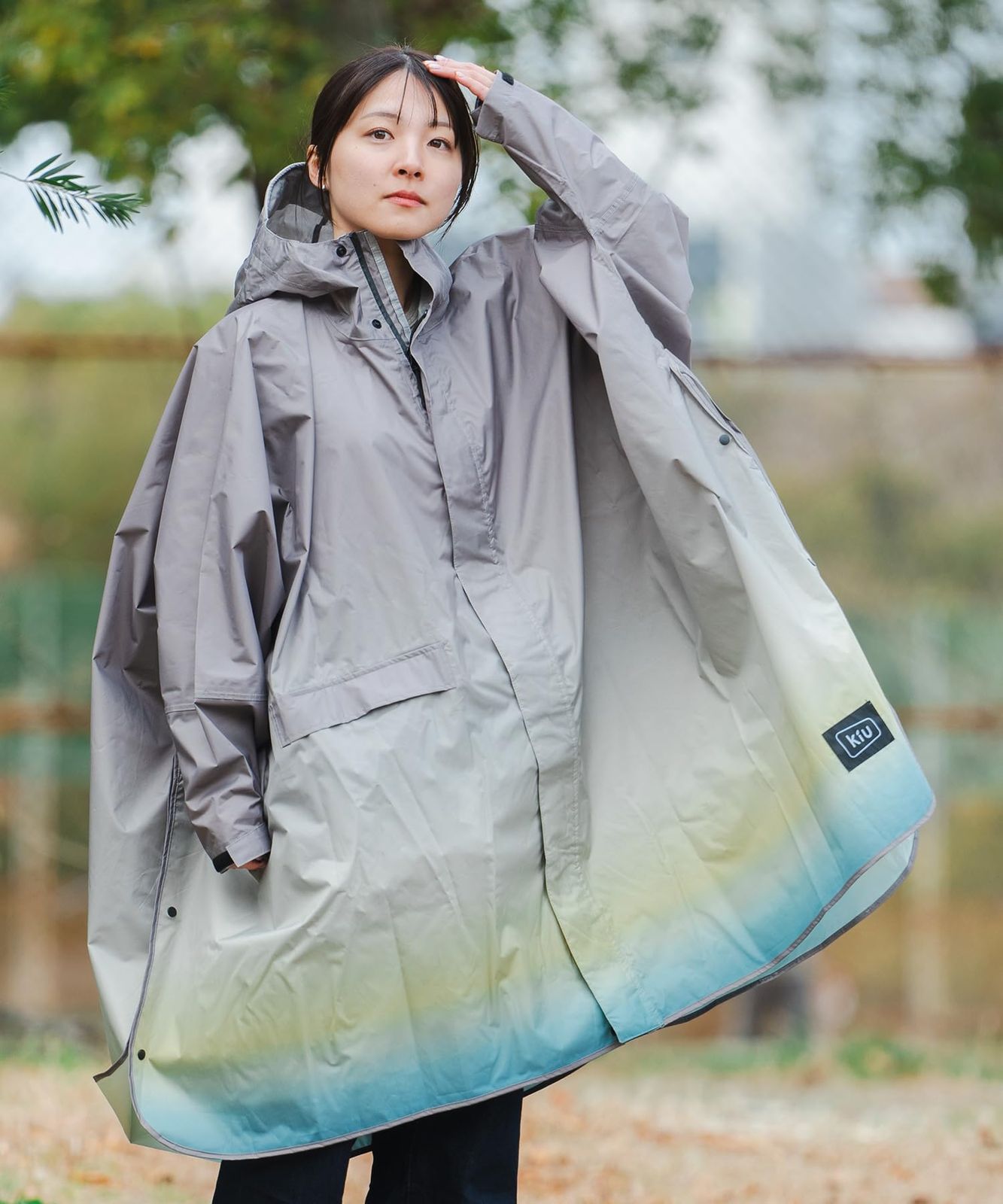 KiU 【2023】 キウ ニュースタンダード レインポンチョ RAIN PONCHO