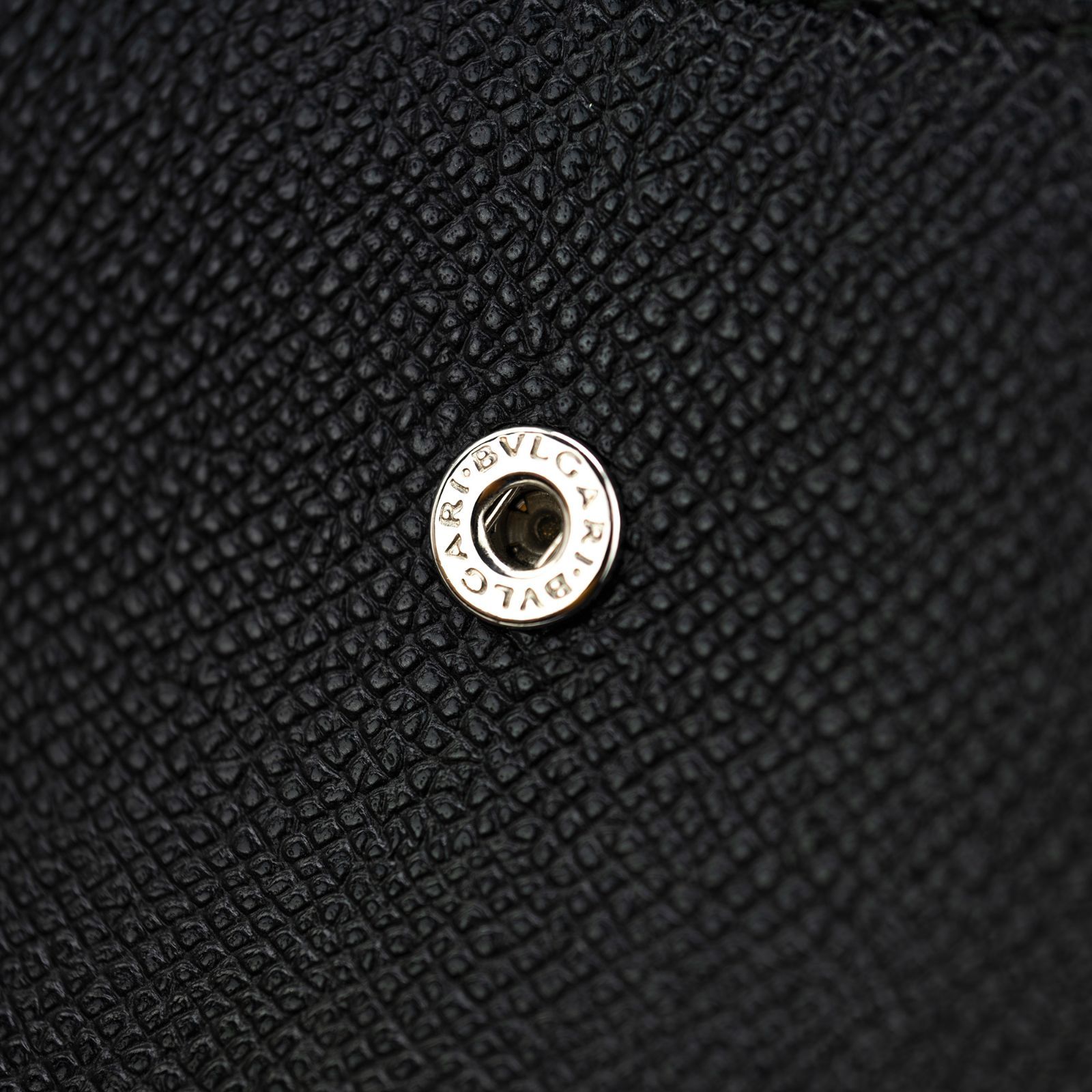 ブルガリ BVLGARI ロゴクリップ 二つ折り長財布 グレインカーフレザー