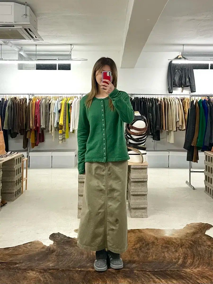 long skirt