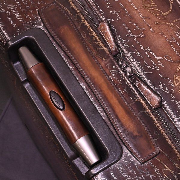 本物 新品同 ベルルッティ 入手困難 ゴールデン&シルバー 本物 新品同 ベルルッティ 入手困難 ゴールデン&シルバー