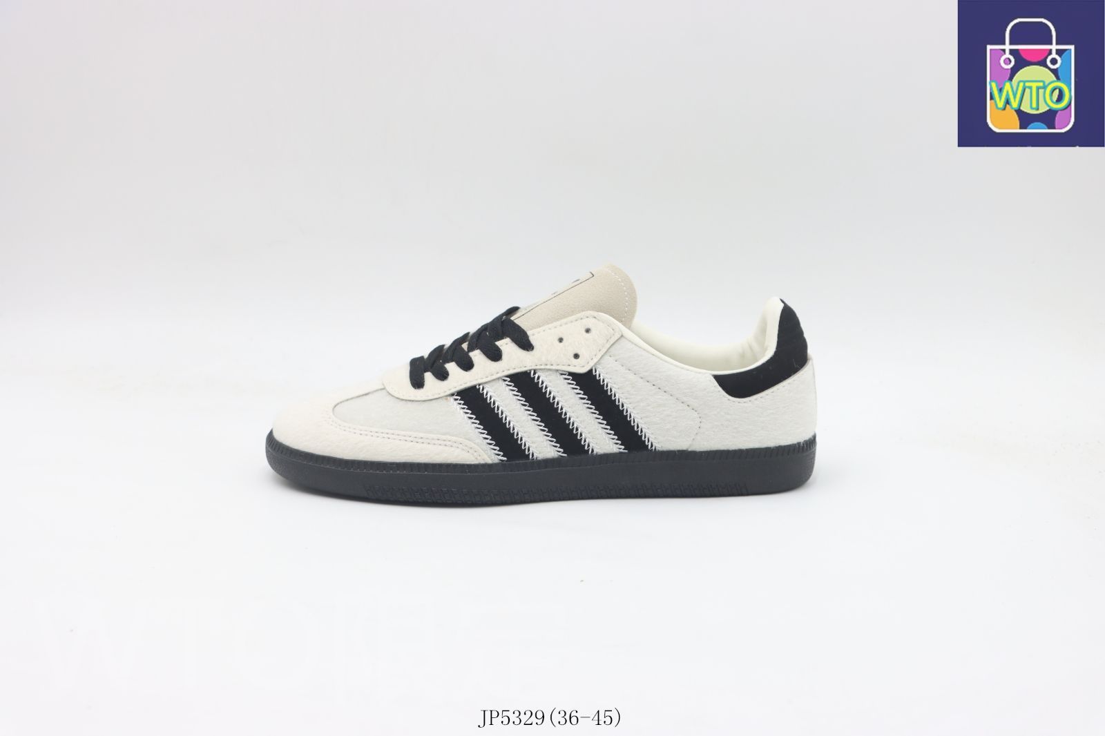 今日特価】アディダス Adidas スニーカー ホワイトブラック
