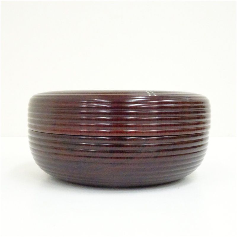 塗師 宗寿造 蓋裏海松貝蒔絵 溜糸目喰籠（堀内家十二代 宗完 兼中斎