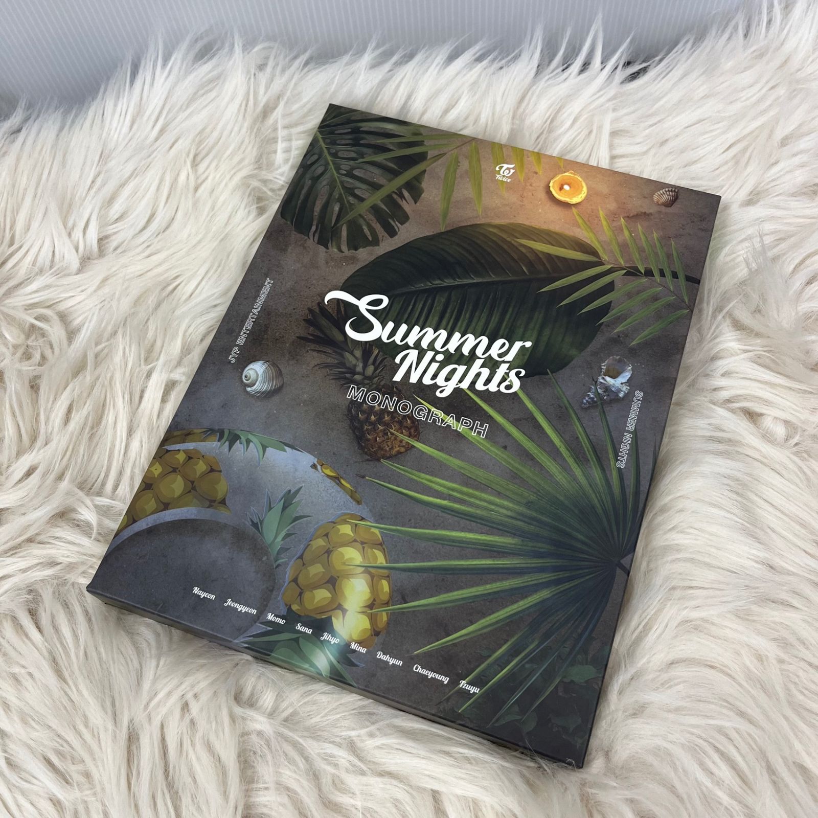 TWICE モノグラフ　summer nights トレカ付き TWICE Summer Nights モノグラフ トレカ付き - メルカリ