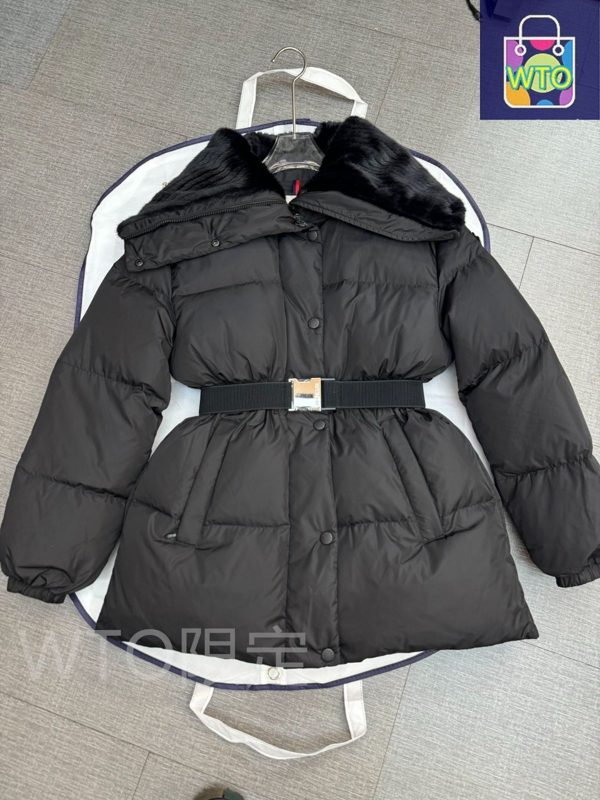 MONCLER モンクレールレディースダウンジャケット MONCLER モンクレール ダウンジャケット レディース FOURMINES
